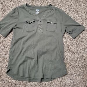 Croft & Barrow Green 3/4 sleeve shirt